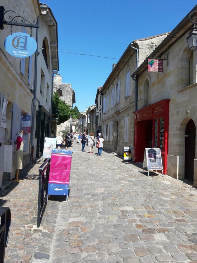 Les Logis Des Vignobles Saint Emilion En Duplex N 2 Avec Terrasse Leilighet Eksteriør bilde